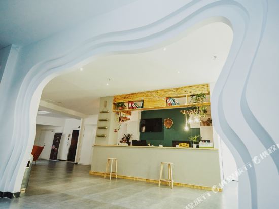 Zhaiji Guesthouse Hotel — hotel in Dengzhou