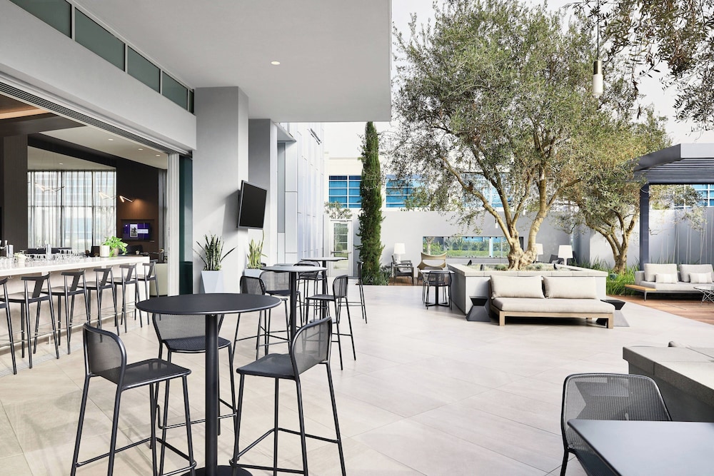 AC Hotel by Marriott Los Angeles South Bay - photo 31
