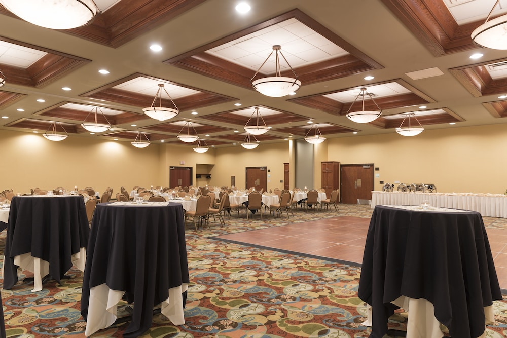 Holiday Inn Midland by IHG - photo 32