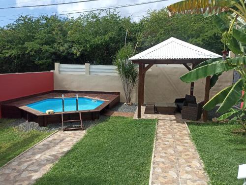 Gîtes Monoï 4 personnes avec piscine privée in Saint-Francois, Guadeloupe