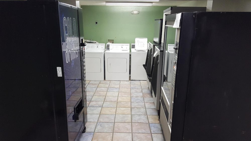 Mentor Home Inn - photo 20