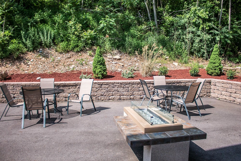 The Liberty Lodge Williamsport - photo 22