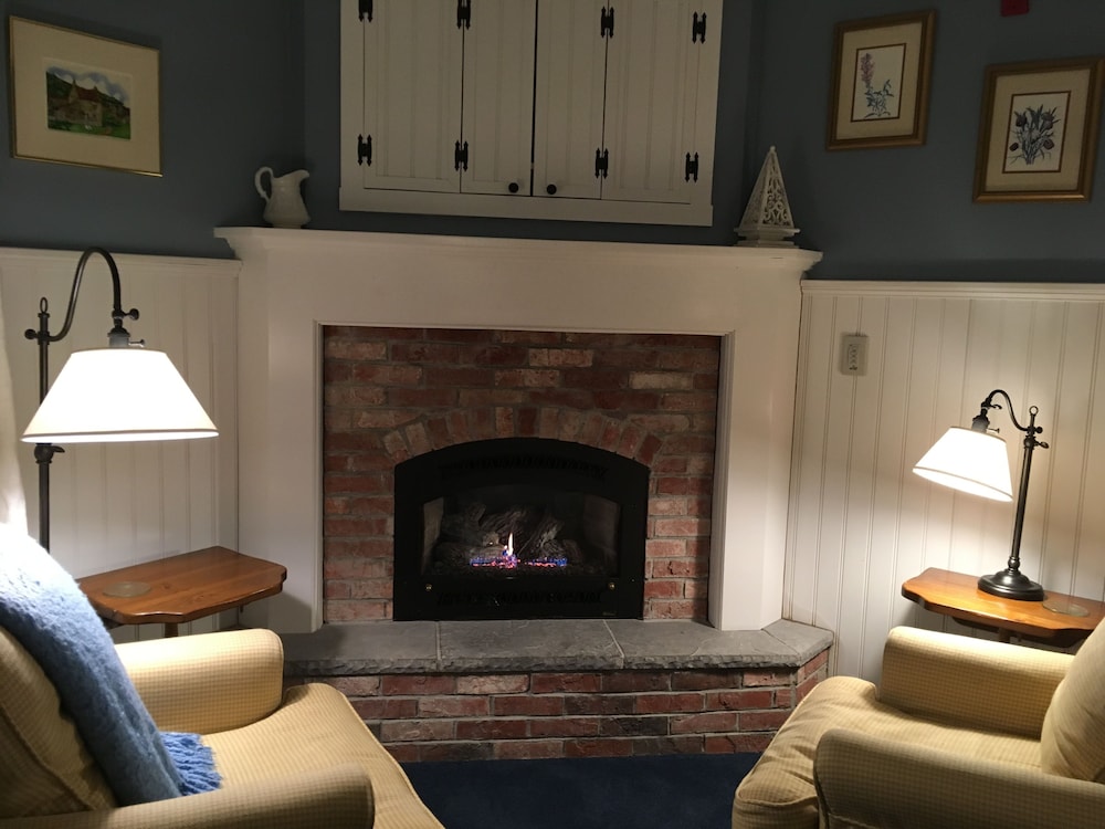 Deerhill Inn - photo 80