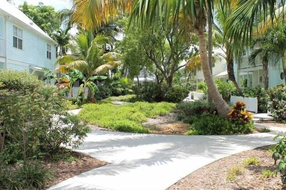 Shipyard Treasure by Avantstay Communal Pool Gated Community Great Location Week Long Stays - photo 29