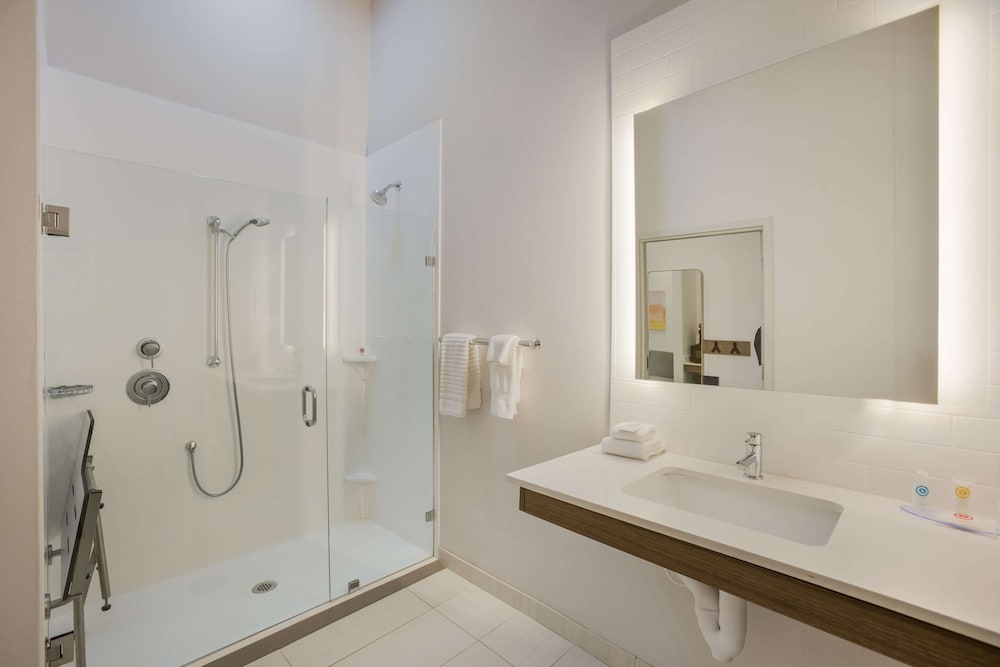 Comfort Inn & Suites Gaylord - photo 26