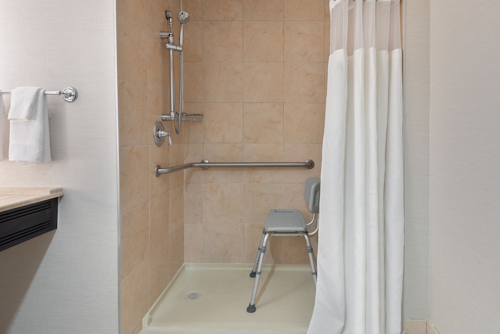 Fairfield Inn & Suites by Marriott Lexington North - photo 23