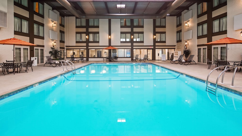 Best Western Premier The Central Hotel & Conference Center - photo 29
