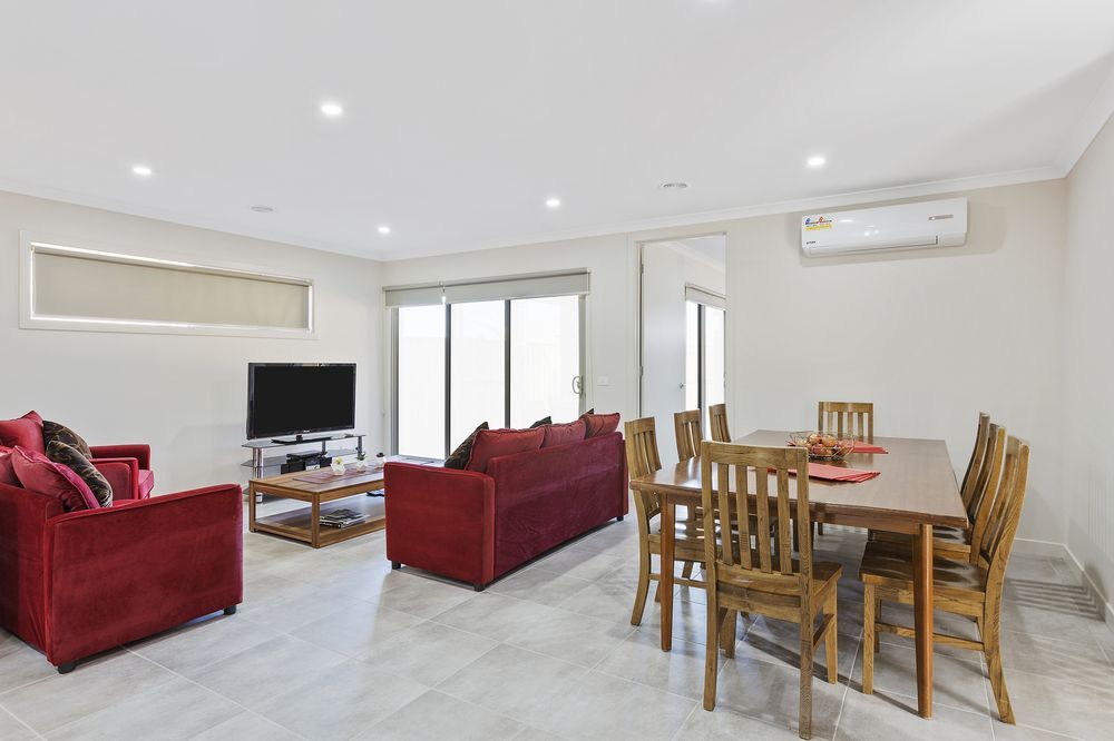 Point Cook Villas — 4-Star Luxury Hotel in Point Cook, Australia