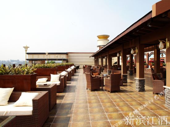 Xinbinjiang Hotel - last minute hotel in Luocheng