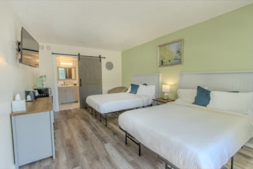 Blue Sky Inn - photo 5