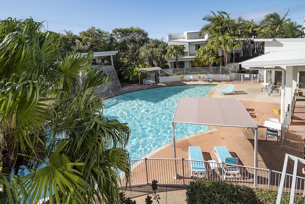 Coolum at the Beach — 4-Star Luxury Hotel in Coolum Beach, Australia