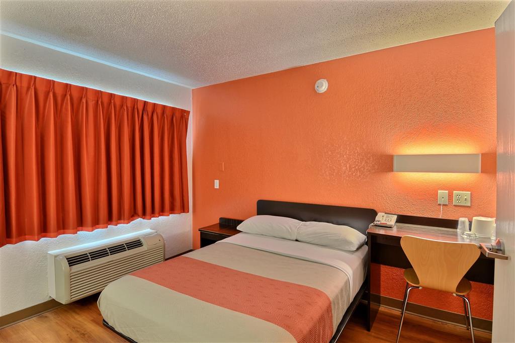 Motel 6 Tewksbury MA Boston - photo 9