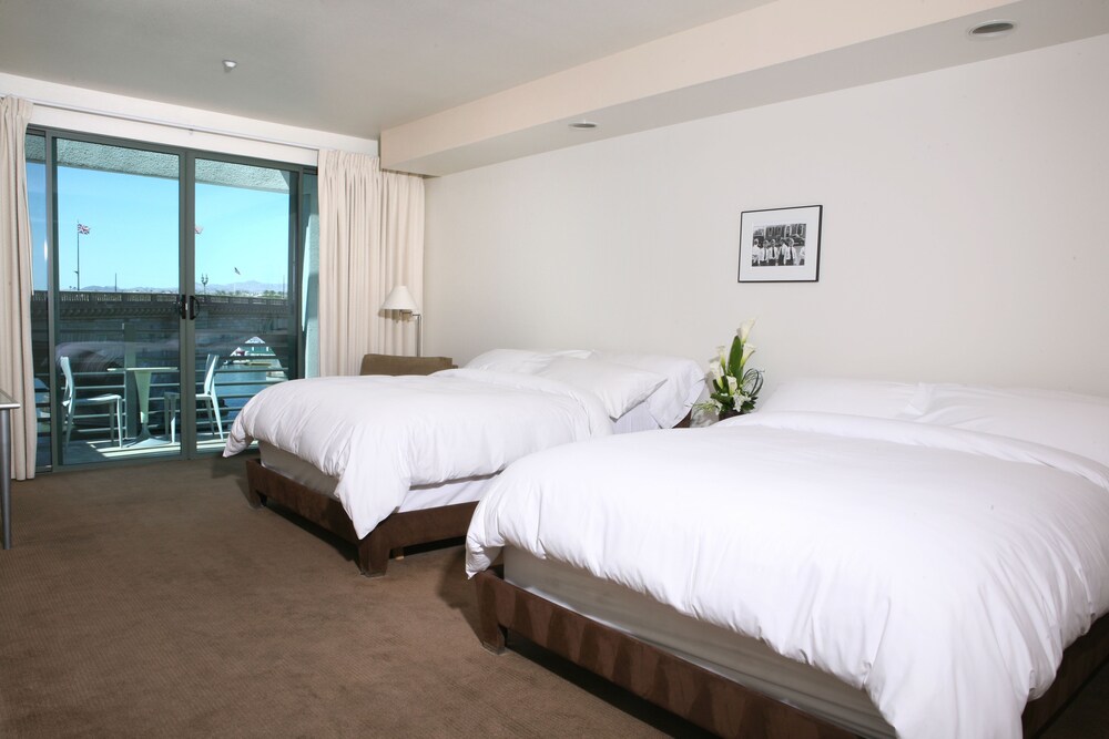 Heat Hotel - photo 16