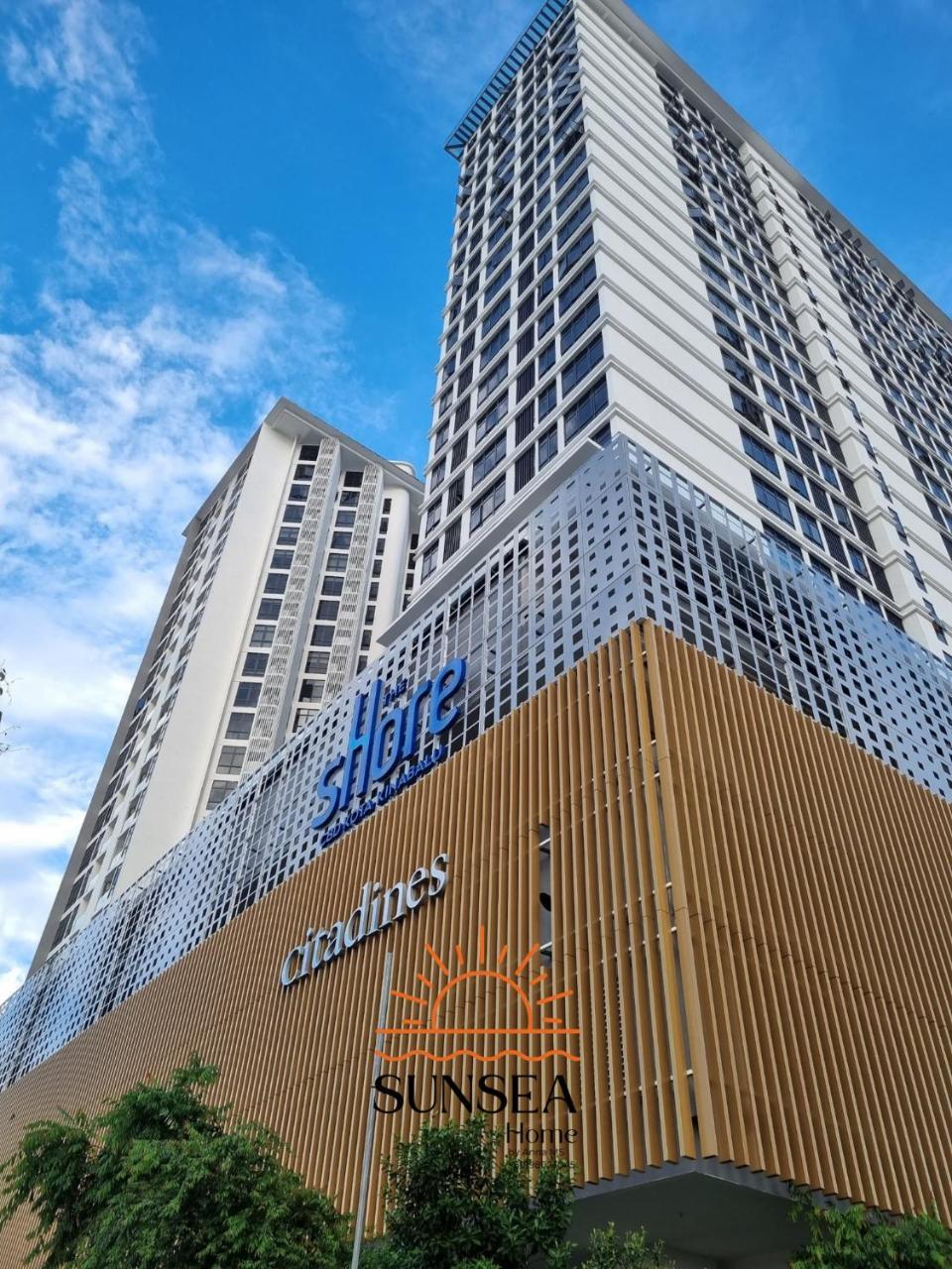 The Shore Kota Kinabalu by sunseahome09 — 4-Star Luxury Hotel in Kota Kinabalu, Malaysia