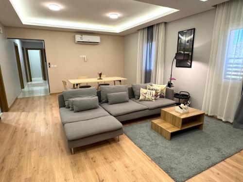 Mabaat Superior 2BR Sama Jeddah 609 — 4-Star Luxury Hotel in Jeddah, Saudi Arabia