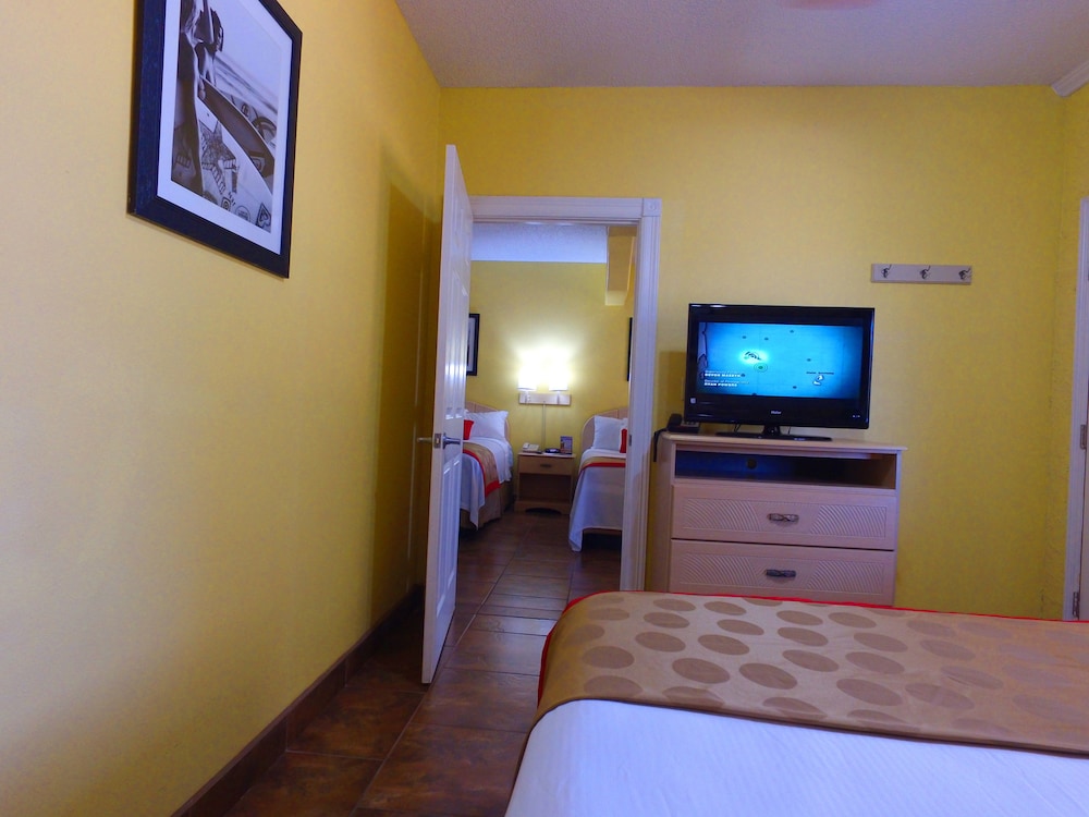Ramada by Wyndham & Suites South Padre Island - photo 28