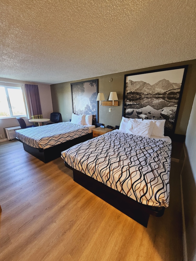 Wyo Inn - photo 13