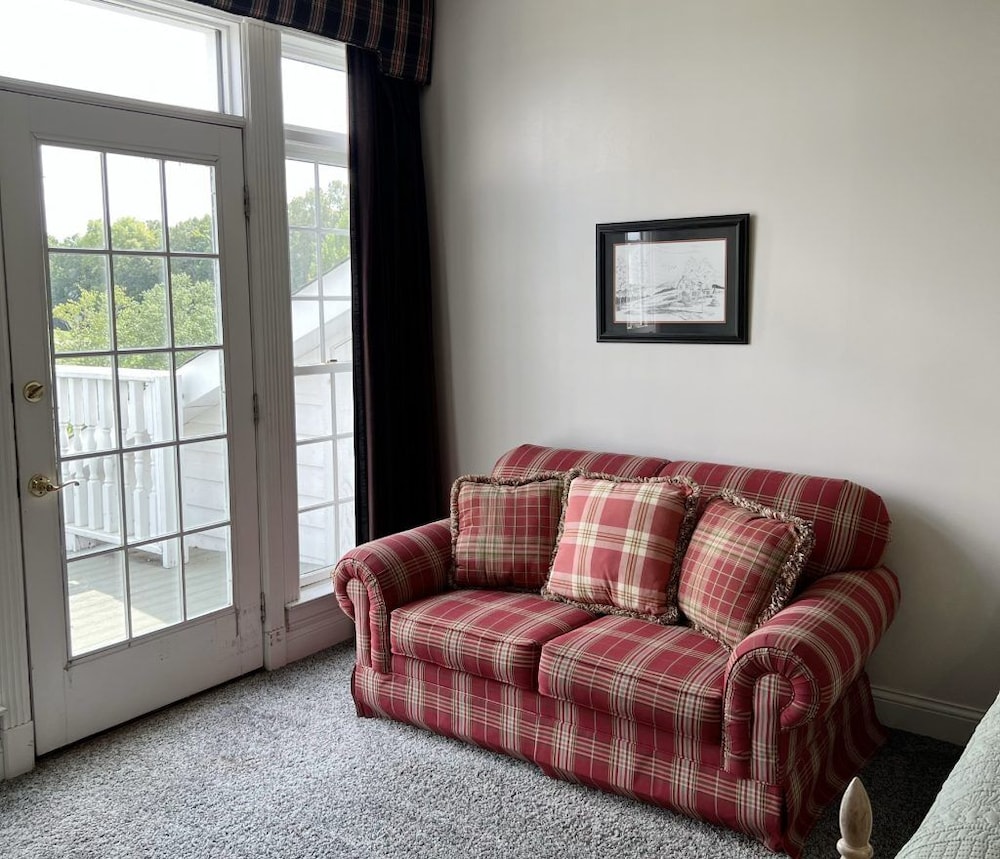 Whitestone Inn - photo 16