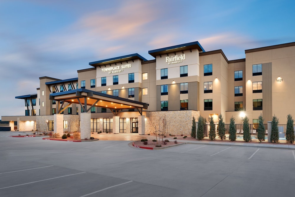 TownePlace Suites by Marriott Show Low - photo 38