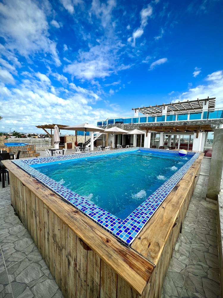 Dubaird - carbon neutral hotel in Santo Domingo