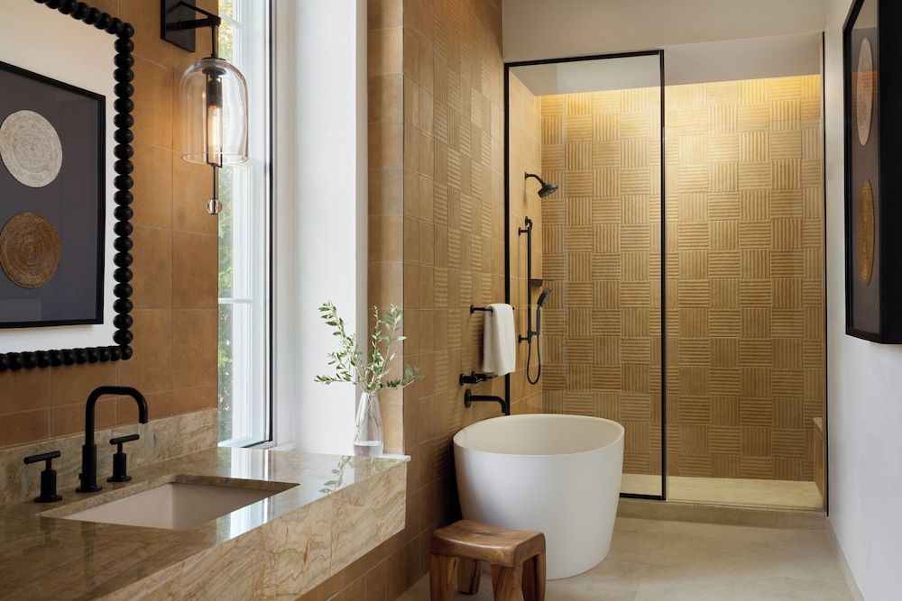 Kimpton Santo San Antonio Riverwalk by IHG - photo 42