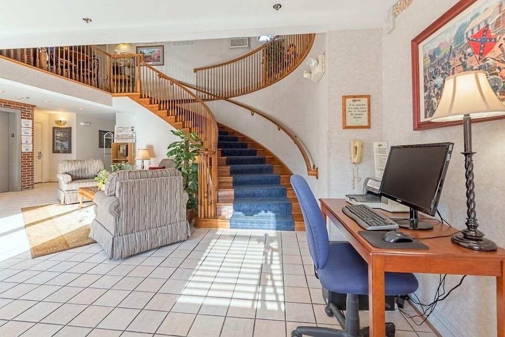 Inn at Cemetery Hill - photo 3