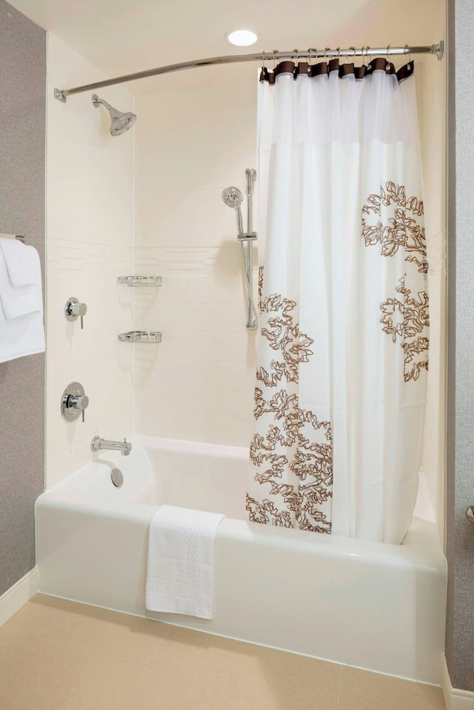 Residence Inn Bloomington - photo 16