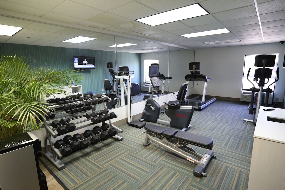 Holiday Inn Express Hotel & Suites Blythewood by IHG - photo 24