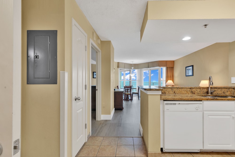 Carolinian Resort Stunning Condos - photo 55
