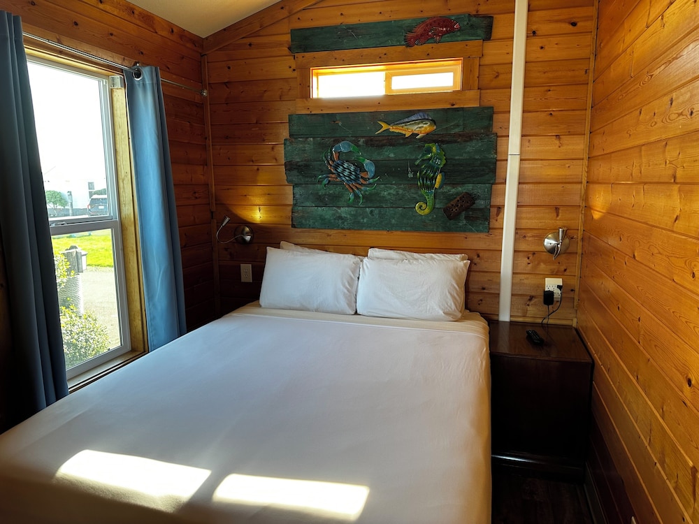 Westport Marina Cottages - photo 34