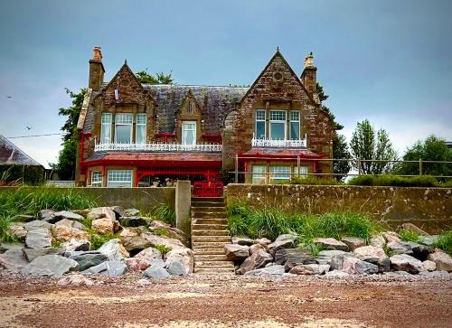 Tigh Na Mara — 4-Star Luxury Hotel in Fortrose, United Kingdom