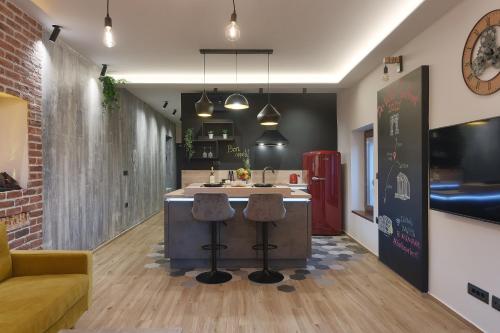 Apartment De Ville 2020 with free parking — 4-Star Luxury Hotel in Pula, Croatia