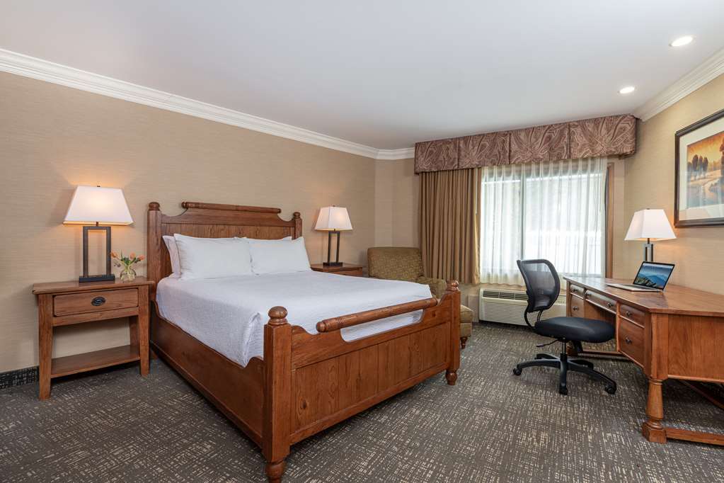 Best Western Plus Waterbury Stowe - photo 14
