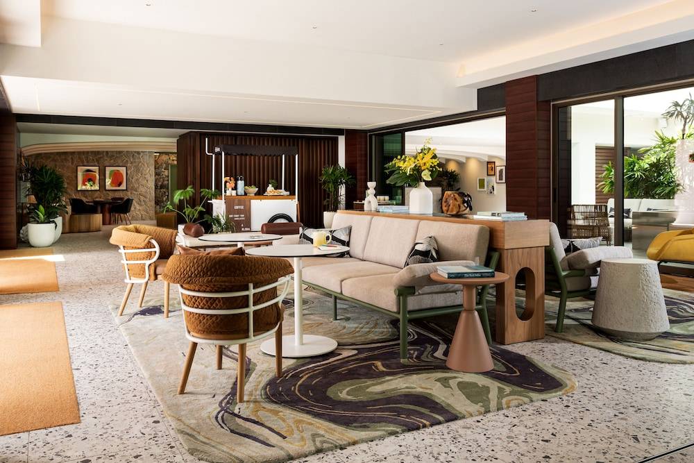 Romer Waikiki at the Ambassador - photo 2