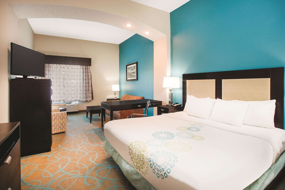 Spark by Hilton Kingsland - photo 12