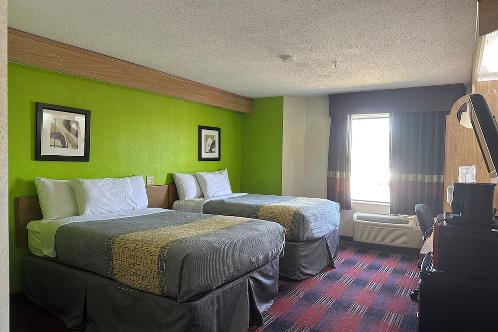 Classic Inn By OYO I 240 Near Memphis Airport - photo 17