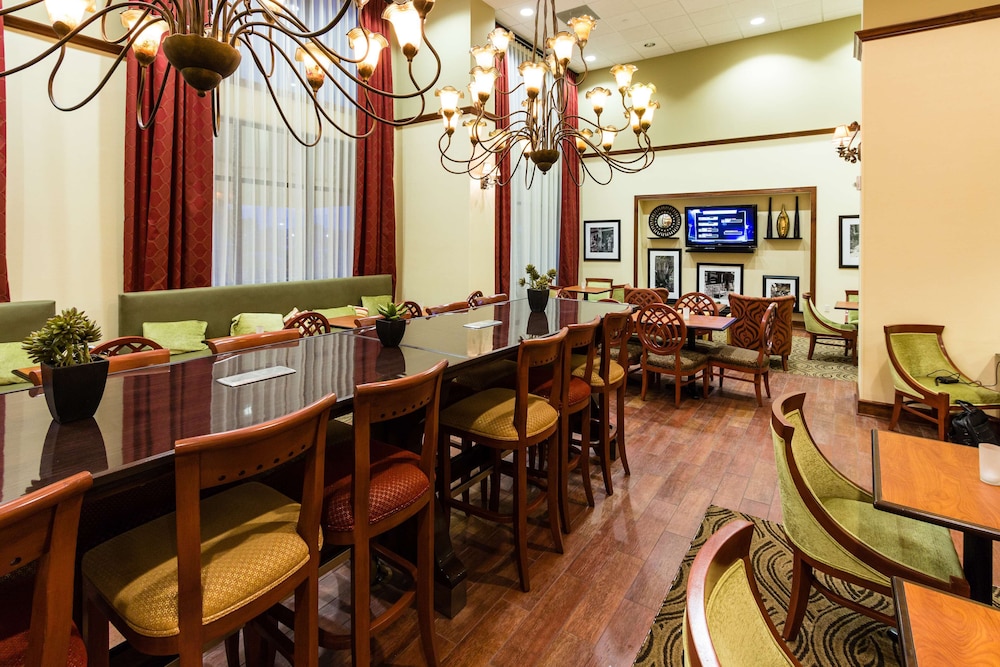 Hampton Inn & Suites by Hilton Tomball Houston NW - photo 5