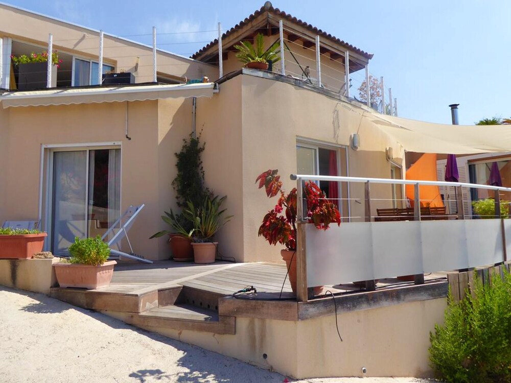 Ajaccio Vue Mer Et Montagnes Jacuzzi 300m Plages in Ajaccio, France