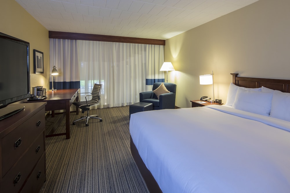 DoubleTree by Hilton Pittsburgh Cranberry - photo 22