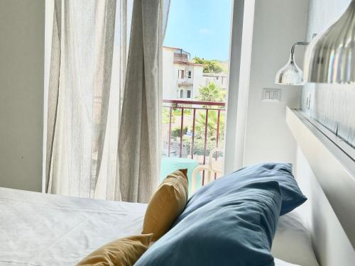 Luisella Un Letto Ideale — 4-Star Luxury Hotel in Gaeta, Italy