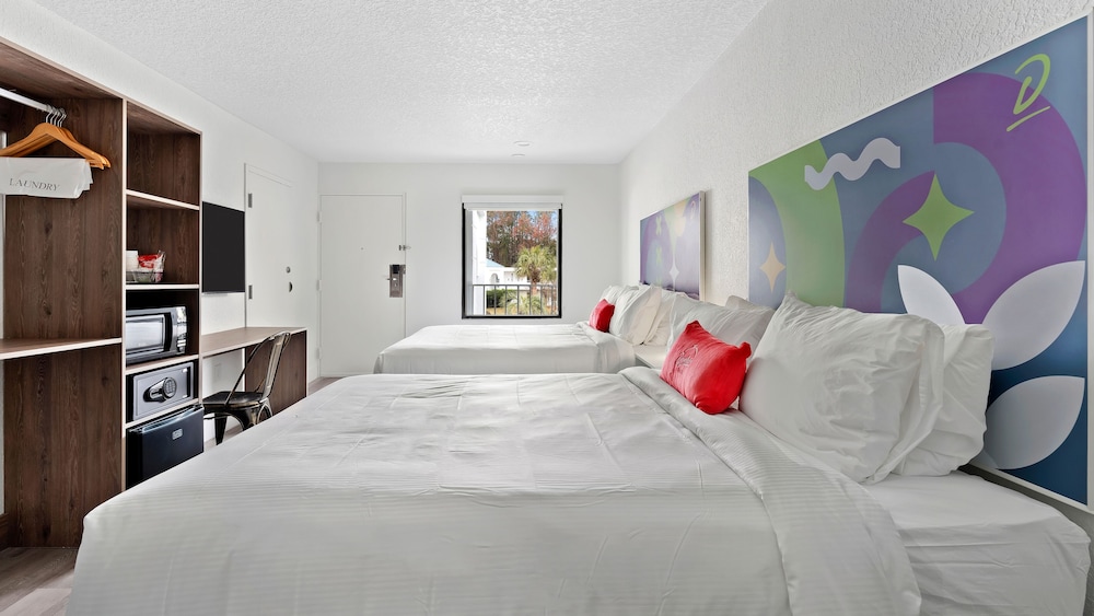 Baymont by Wyndham Jacksonville Airport - photo 10