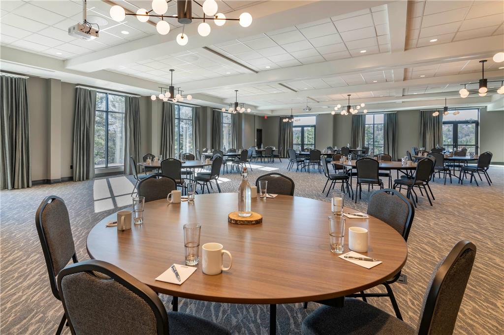 Cambria Hotel Lake Placid Lakeside Resort - photo 85