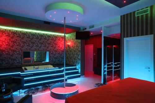 Alcova Suite&Relax — 4-Star Luxury Hotel in Eboli, Italy