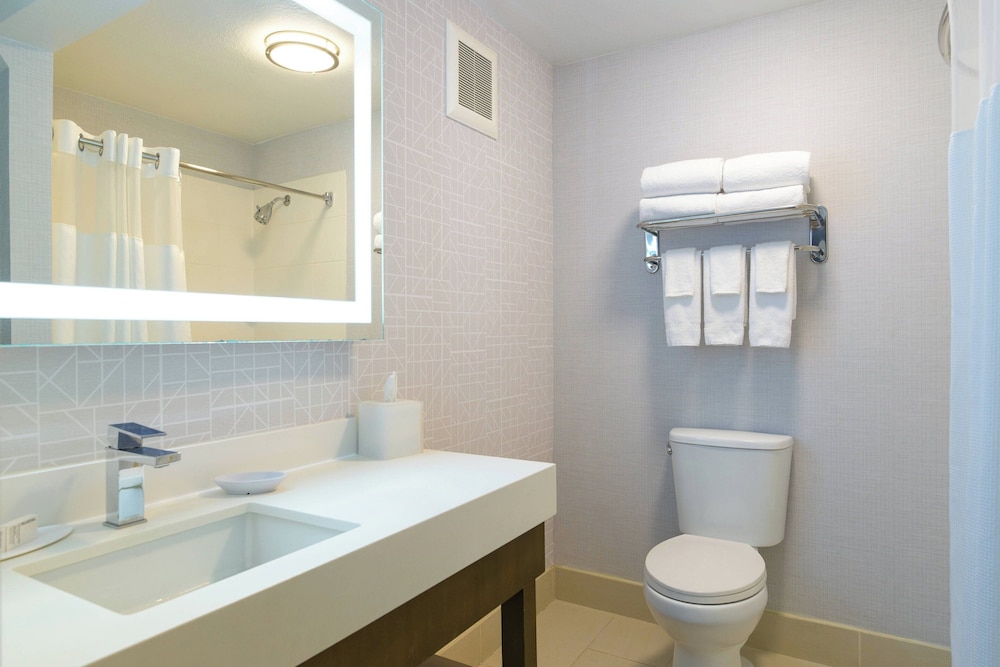 Courtyard by Marriott Old Town - photo 18