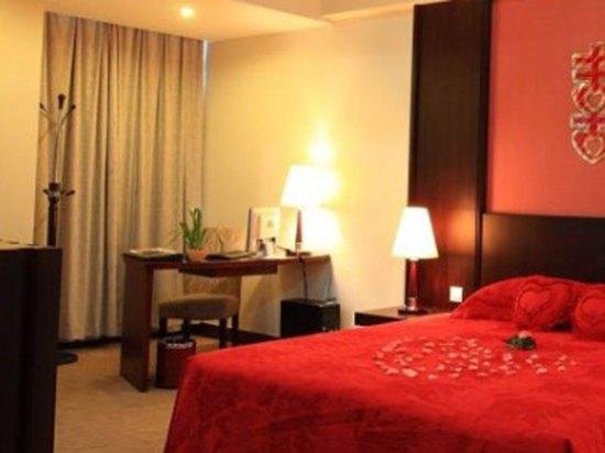 Alarun Hotel in Zhanjiang, People's Republic of China