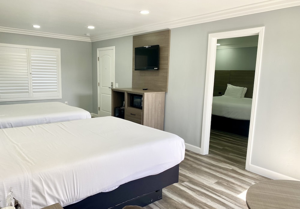 Lone Oak Lodge - photo 16