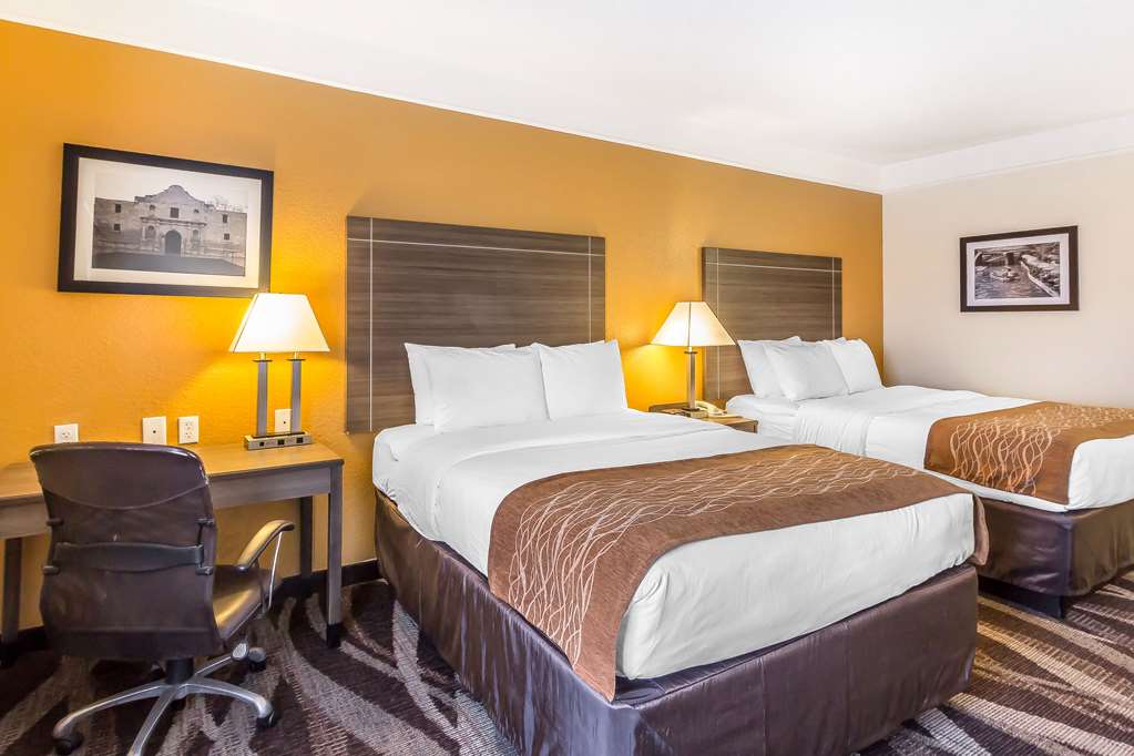 Comfort Inn near Frost Bank Center - photo 9