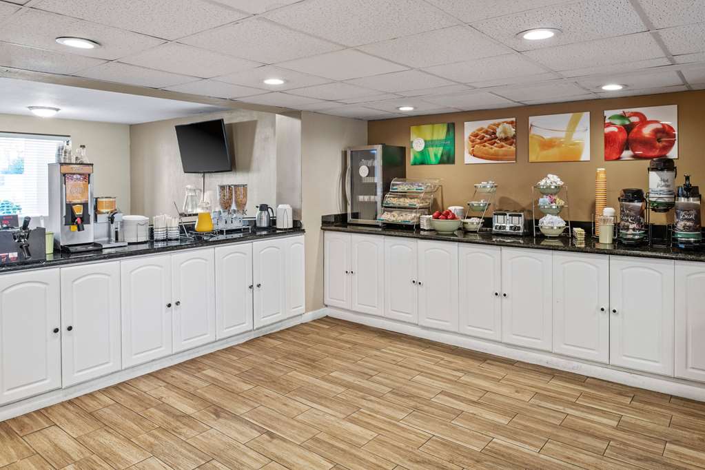 Quality Inn Kingsland - photo 13