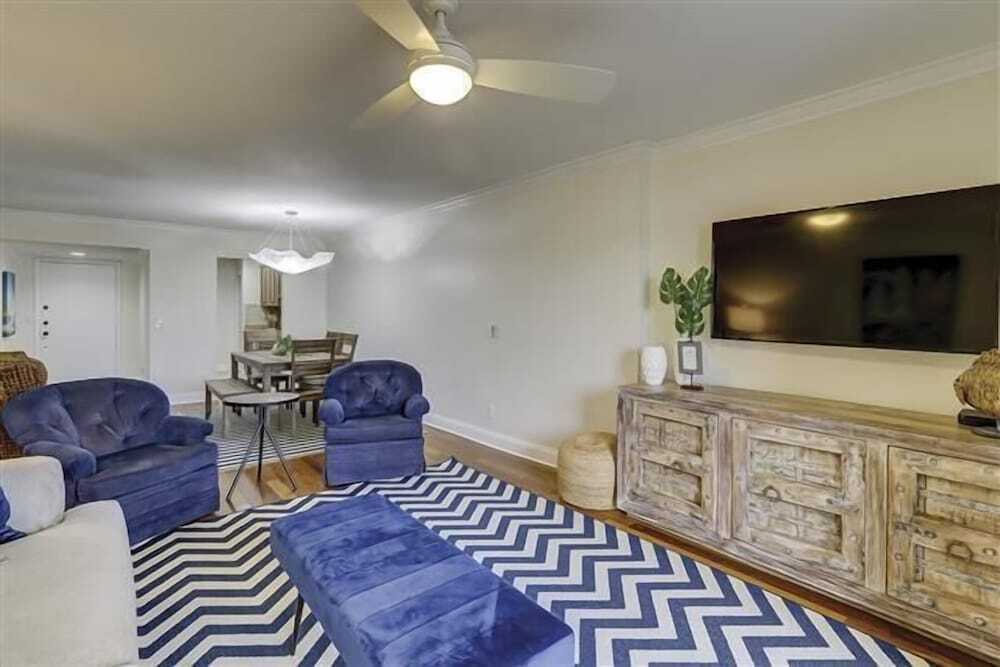 1023 Caravel Court at The Sea Pines Resort - photo 4