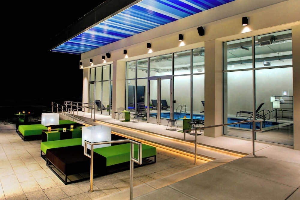 Aloft BWI Baltimore Washington International Airport - photo 20